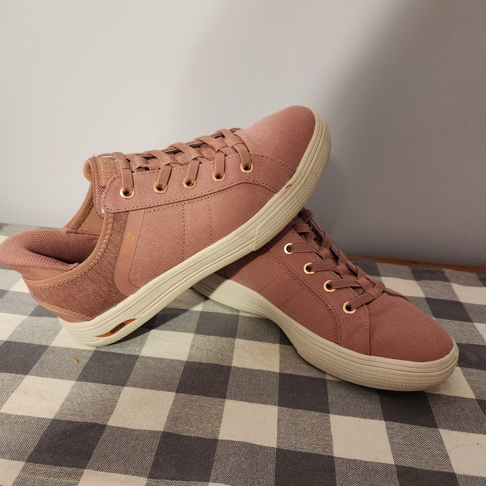 Skechers Arch Fit Mauve Pink Casual Sneakers